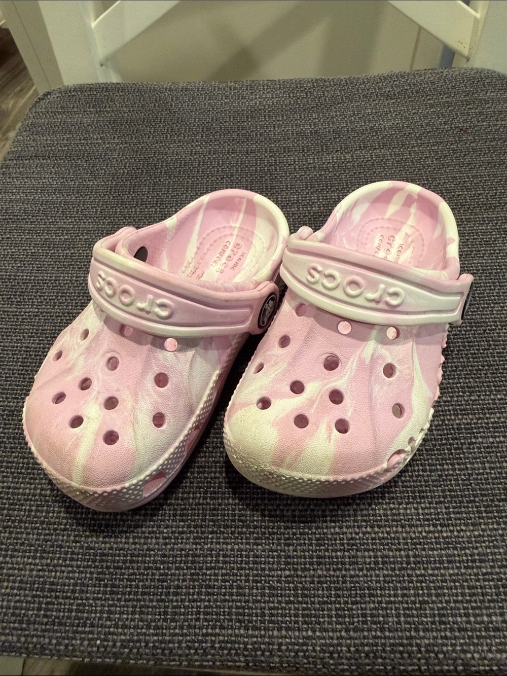 CROCS Kids Pink and White Tie-Dye Clog Sandals